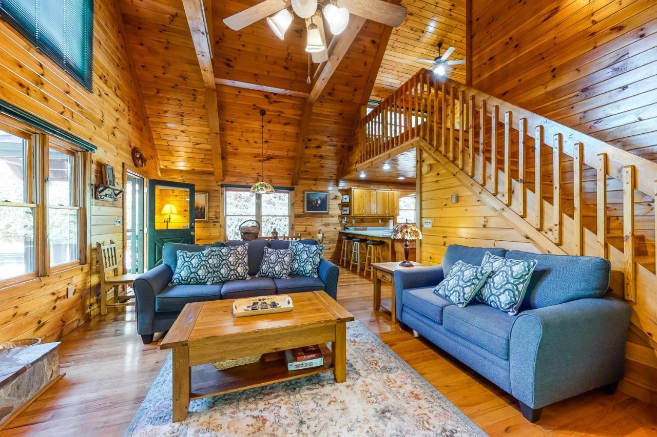 Lucilles Creekside Hideaway