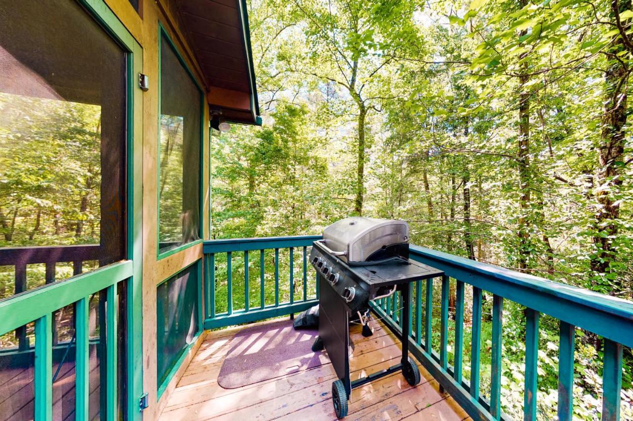 Lucilles Creekside Hideaway * Blue Ridge