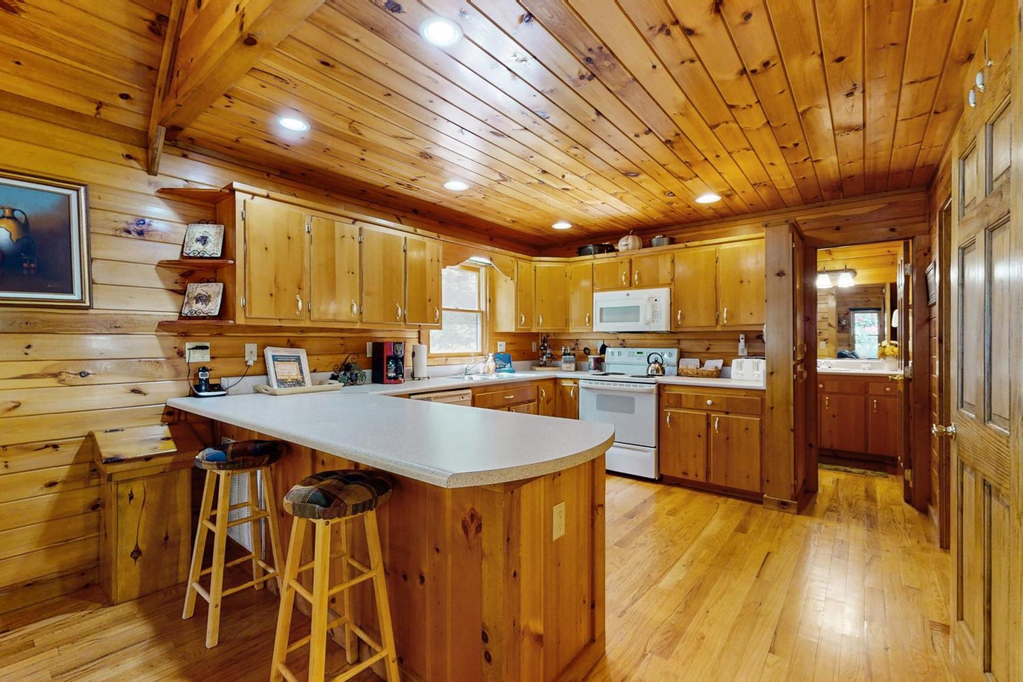 Lucilles Creekside Hideaway Holiday home *