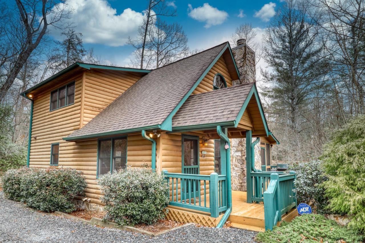 Lucilles Creekside Hideaway *